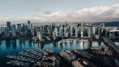 Year-Round Fun in Vancouver: Must-See Attractions & Seasonal Activities